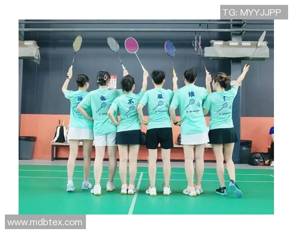 南京羽毛球队荣登全国羽毛球配合排行榜第七名引发热议 南京羽毛球队荣登全国羽毛球配合排行榜第七名引发热议