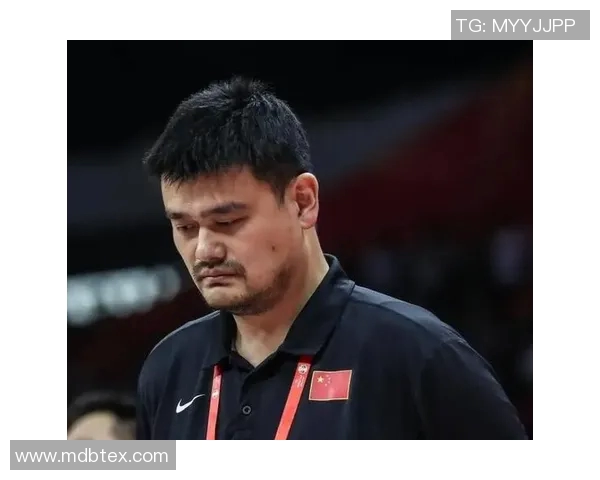 姚明在篮球场上的英语表达与沟通技巧分析