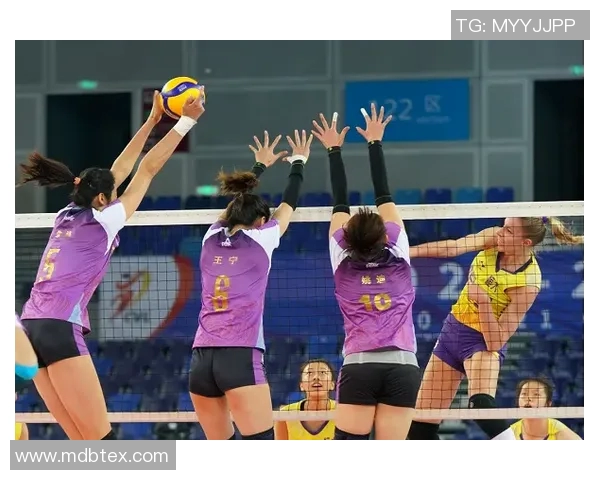 杨丽专访：从青涩少女到羽毛球冠军的成长之路回顾