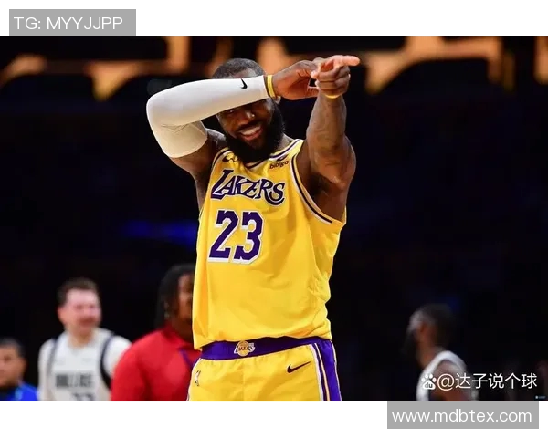 詹姆斯连续砍下30+得分,领导湖人队向前进 詹姆斯连续砍下30+得分,领导湖人队向前进